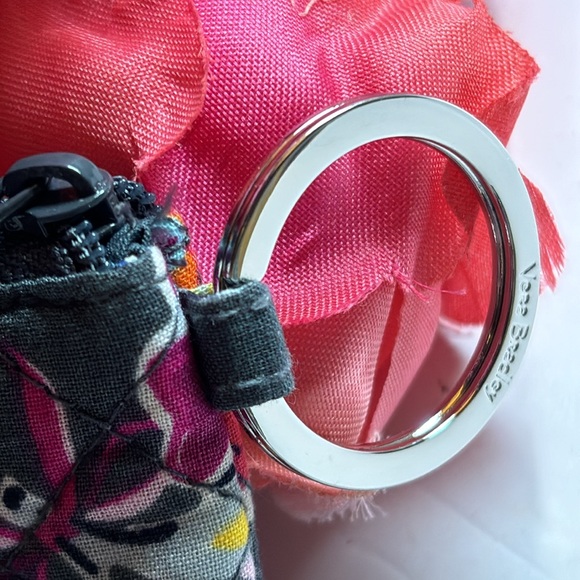 Vera Bradley PRETTY POSIES Signature Cotton Zip ID Case Wallet - Picture 5 of 15